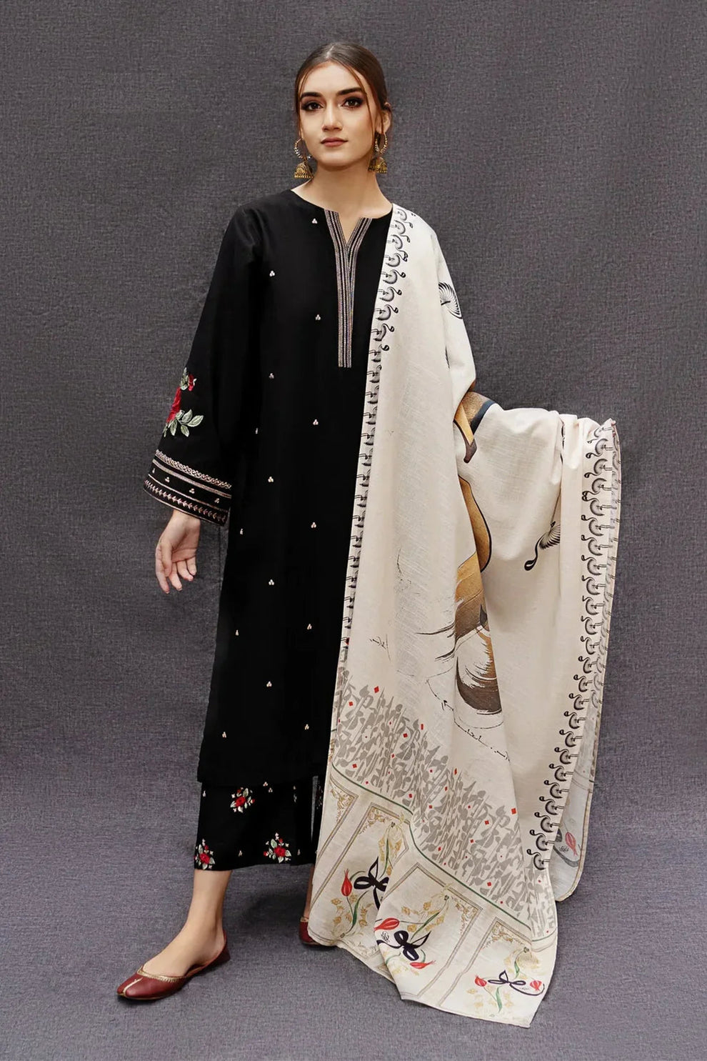 Embroidered Mareena EL27-D04